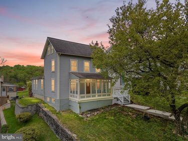 10 CONVENT ROAD , ASTON, PA 19014