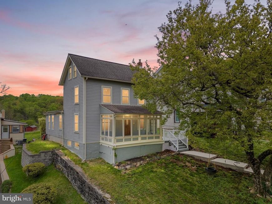 10 Convent Road , Aston, PA 19014 Main Photo