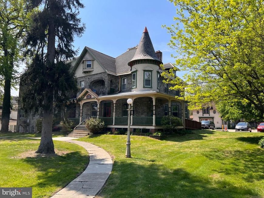 192 N Lansdowne Avenue, Unit #B1, Lansdowne, PA 19050 Main Photo