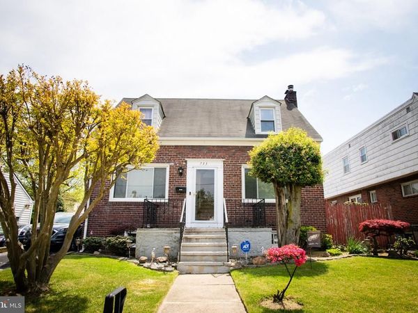 733 EGGLESTON , SHARON HILL, PA 19079