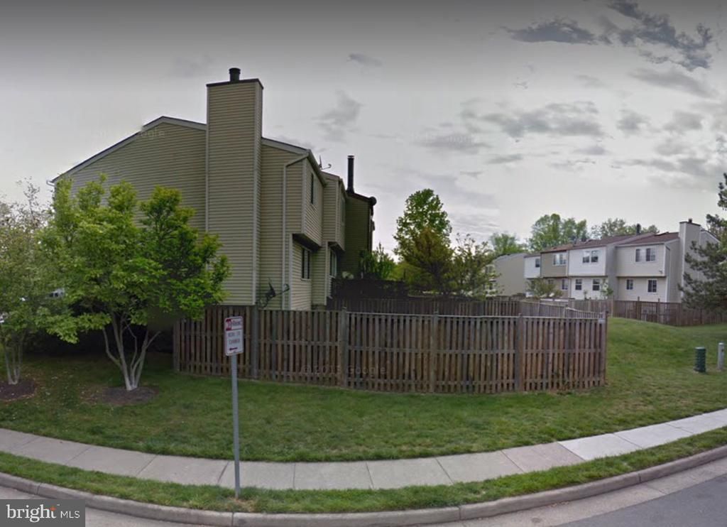 13659 Forest Pond Court , Centreville, VA 20121 Main Photo