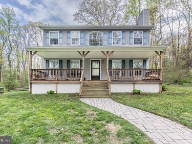 1070 STATE ROAD, COOPERSBURG, PA 18036