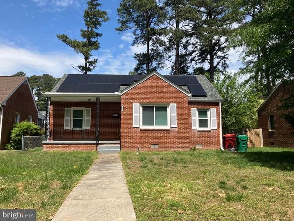 915 HAMPTON ROAD, PETERSBURG, VA 23805