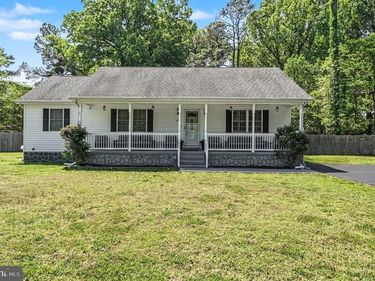 87 CEDAR LANE, COLONIAL BEACH, VA 22443