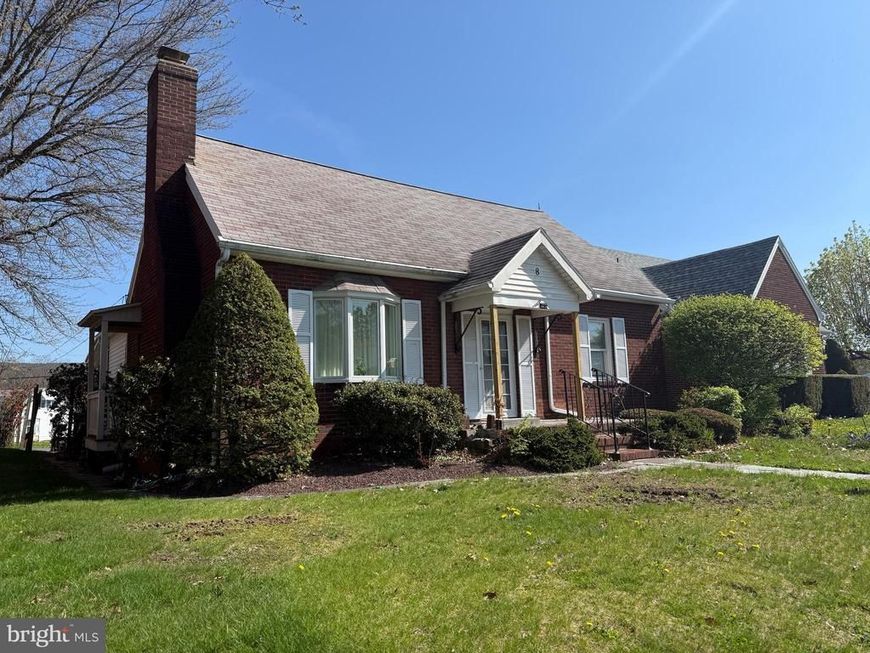 8 Meadow Avenue , Tamaqua, PA 18252 Main Photo