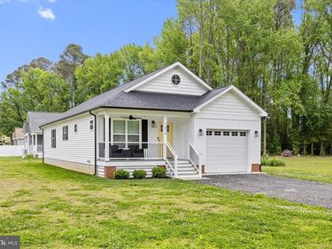 1274 HOLLY VISTA DRIVE, COLONIAL BEACH, VA 22443