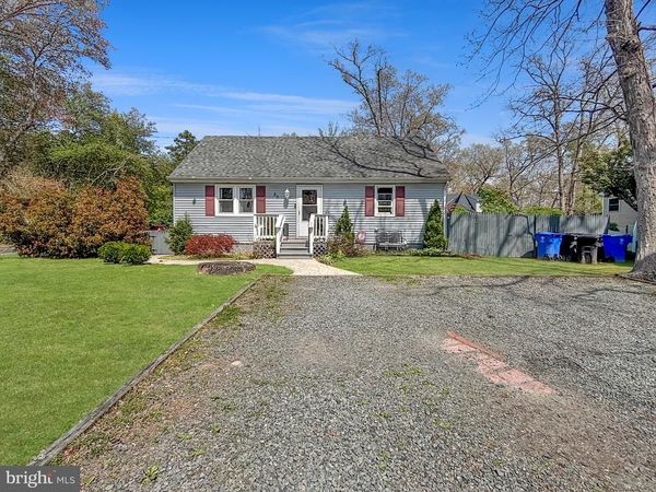 86 IRIS STREET, BROWNS MILLS, NJ 08015