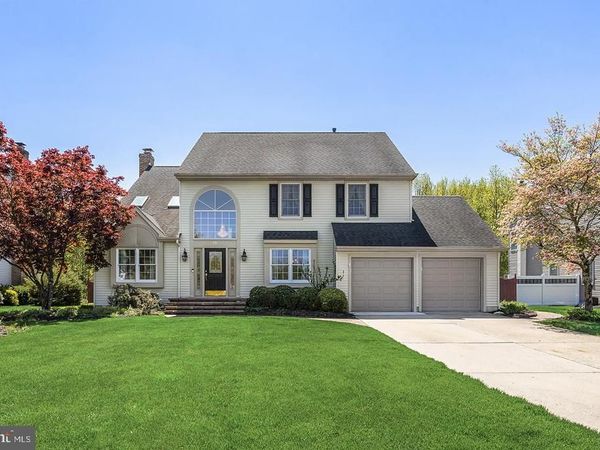 19 OLD REPUBLIC LANE, MARLTON, NJ 08053