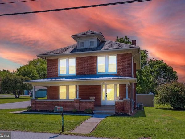 7630 LINCOLN HIGHWAY , ABBOTTSTOWN, PA 17301