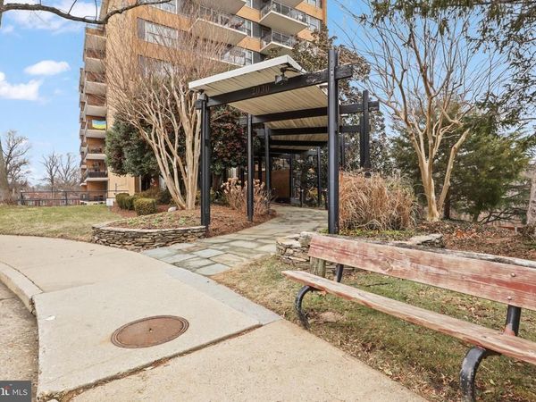 2030 N ADAMS STREET , Unit 911, ARLINGTON, VA 22201