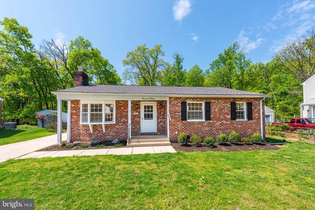 1408 Gibsonwood Road, Catonsville, MD 21228 Main Photo