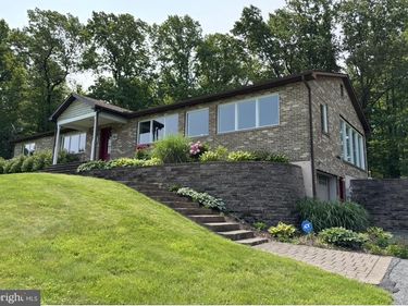 96 PEACH GLEN ROAD, GARDNERS, PA 17324