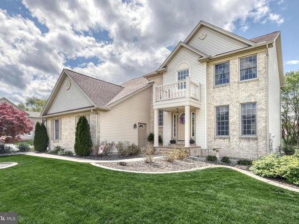 21 STONE RUN DRIVE, MECHANICSBURG, PA 17050