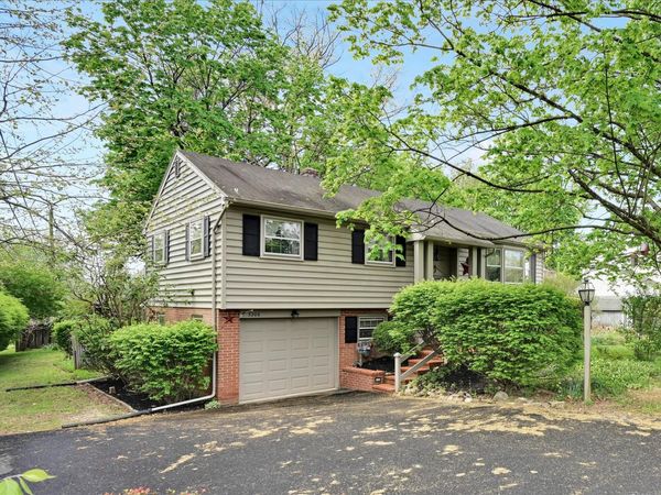 3206 NOLT ROAD, LANCASTER, PA 17601