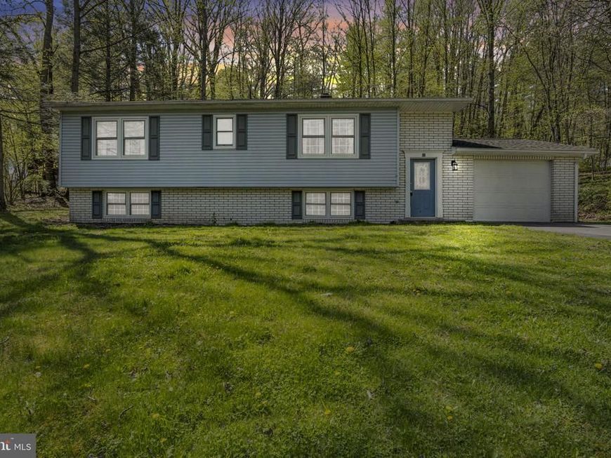 32 Birch Drive , Thompsontown, PA 17094 Main Photo