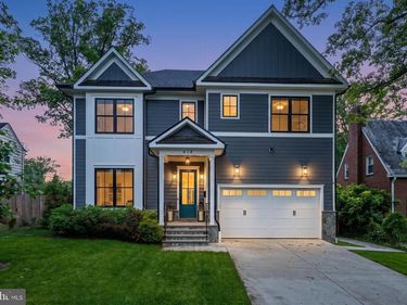414 N MONROE STREET, ARLINGTON, VA 22201