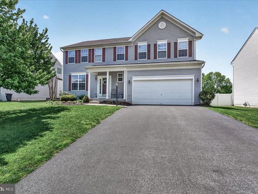 205 Solar Drive, Walkersville, MD 21793 Main Photo
