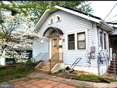 1100 CENTRAL AVENUE, GLENDORA, NJ 08029