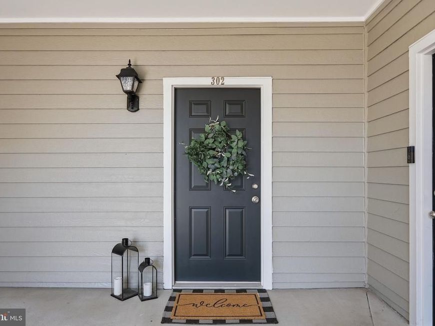 13058 Autumn Woods Way , Unit 302, Fairfax, VA 22033 Main Photo