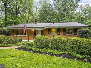 3903 IVYDALE DRIVE, ANNANDALE, VA 22003