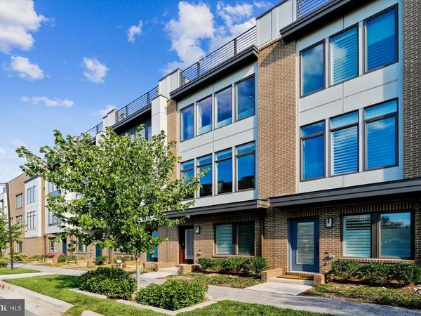 8052 RED HOOK , ROCKVILLE, MD 20855