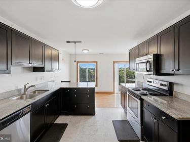 443 MILLWOOD AVENUE , Unit 5, WINCHESTER, VA 22601