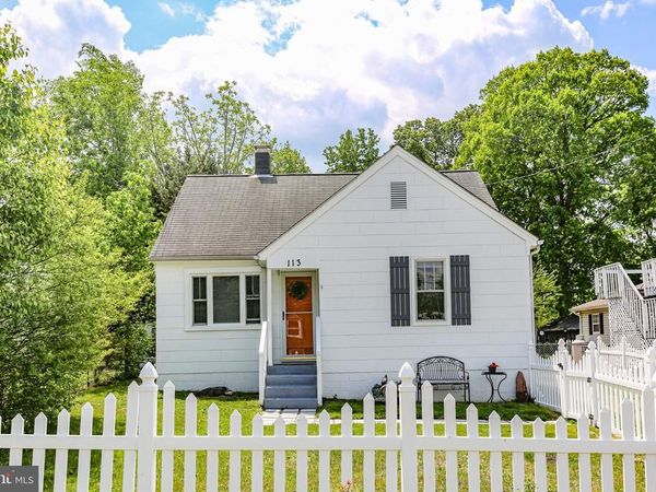 113 HILL STREET , FREDERICKSBURG, VA 22408