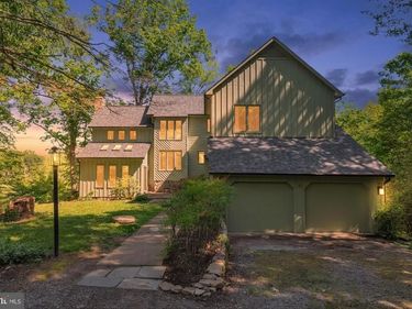 379 WOOD LANDING ROAD, FREDERICKSBURG, VA 22405