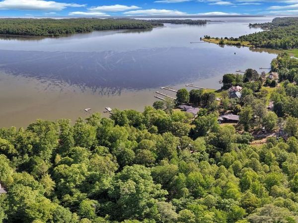 379 WOOD LANDING ROAD, FREDERICKSBURG, VA 22405