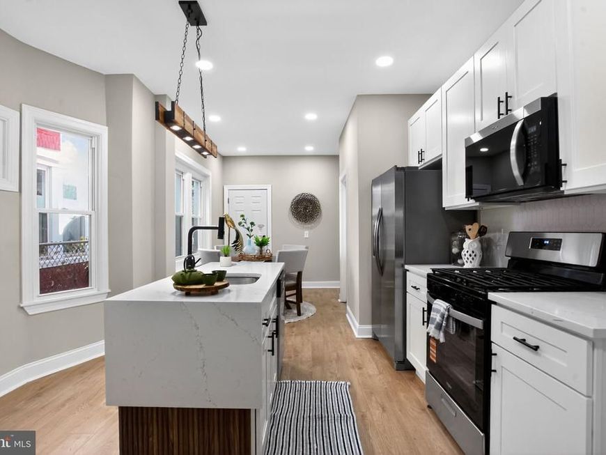 508 W King Street, Philadelphia, PA 19144 Main Photo