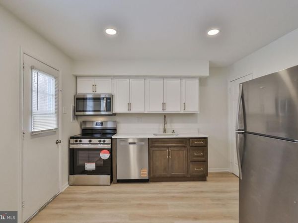 305 S WARMINSTER ROAD , Unit B2, HATBORO, PA 19040