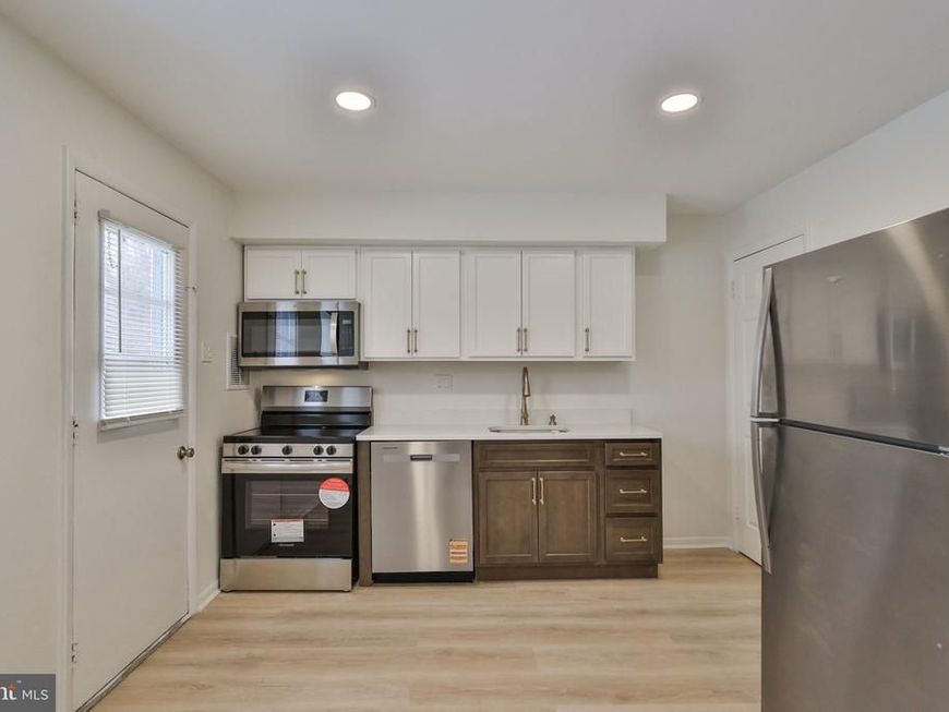 305 S Warminster Road , Unit B2, Hatboro, PA 19040 Main Photo