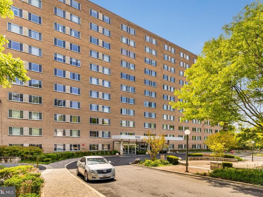 1900 Lyttonsville Road , Unit 818, Silver Spring, MD 20910 Main Photo