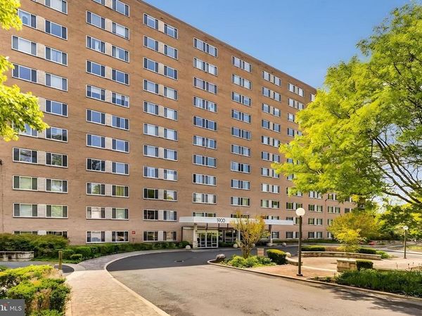 1900 LYTTONSVILLE ROAD, Unit 818, SILVER SPRING, MD 20910