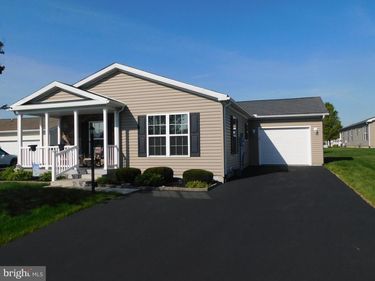 14 WREN DRIVE, BECHTELSVILLE, PA 19505
