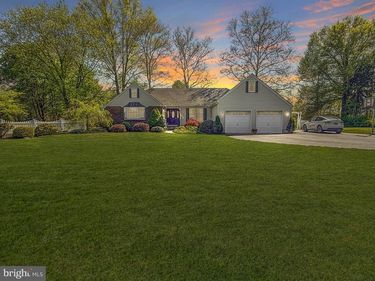 126 JULIUSTOWN ROAD, COLUMBUS, NJ 08022