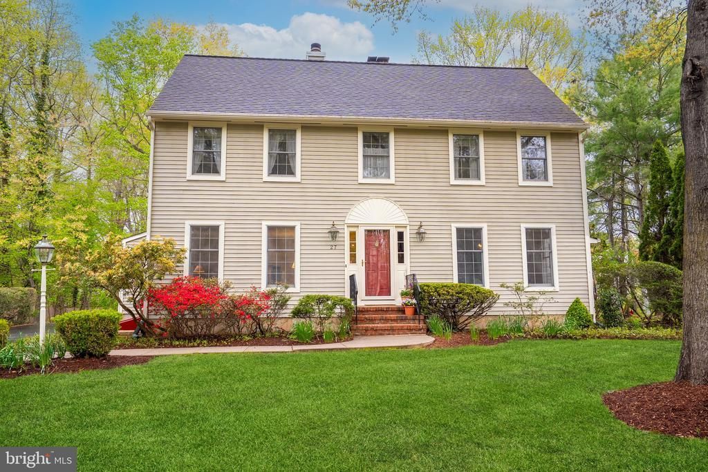 27 Benford Drive, Princeton Junction, NJ 08550 Main Photo