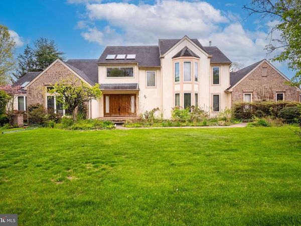 20 SAPPHIRE DRIVE , WEST WINDSOR, NJ 08550