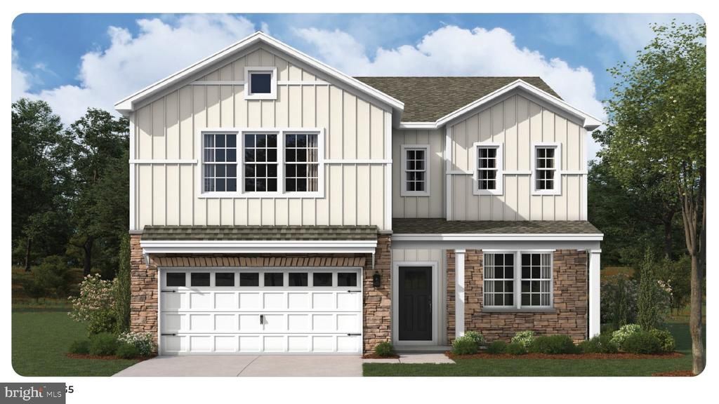 102 WINDING ROAD, FORKS TOWNSHIP, PA 18040