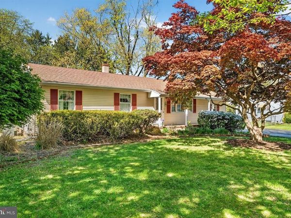 20 WILMOR DRIVE, HIGHTSTOWN, NJ 08520