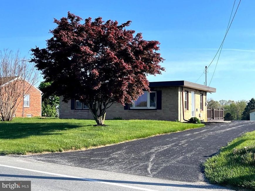 1015 Delta Road, Red Lion, PA 17356 Main Photo