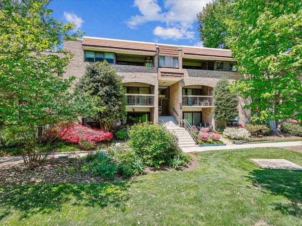 401 CHRISTOPHER AVENUE , Unit 33, GAITHERSBURG, MD 20879