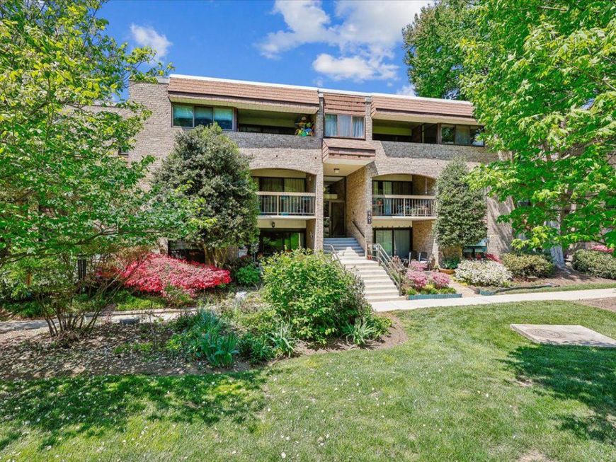 401 Christopher Avenue , Unit 33, Gaithersburg, MD 20879 Main Photo