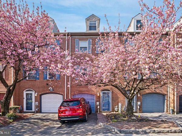 414 FRIEND COURT , WILMINGTON, DE 19801