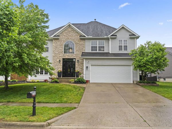 2363 Ziner Circle N, Grove City, OH 43123