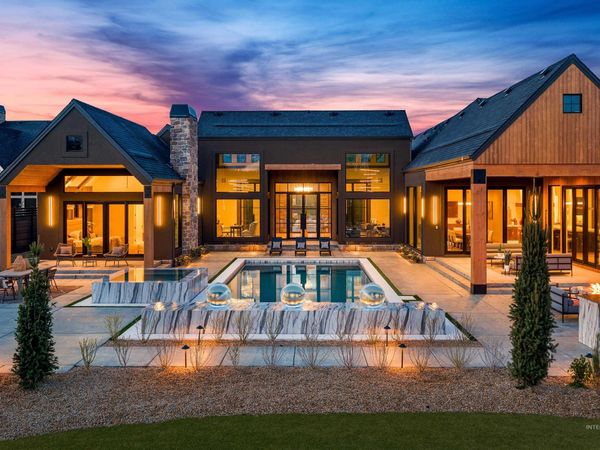 1976 W Oakhampton Drive, Eagle, ID 83616