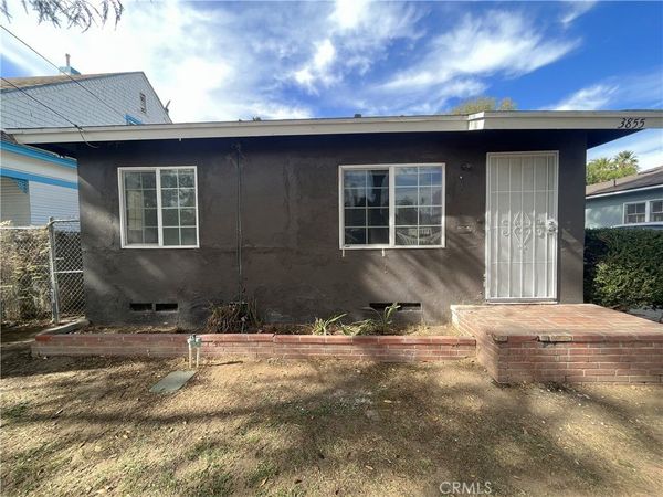 3855 Locust, Riverside, CA 92501