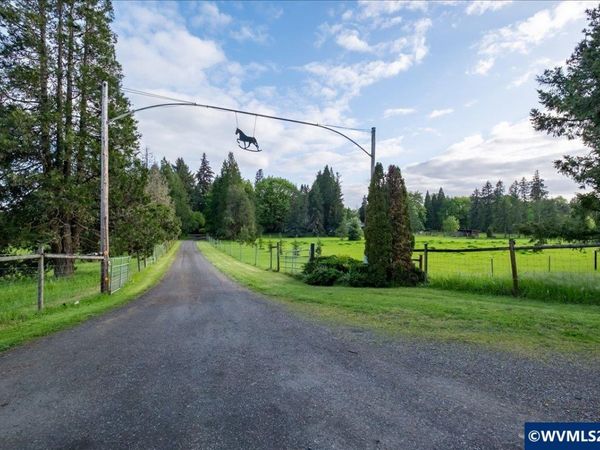 4562 US 20 Hwy, Albany, OR 97321