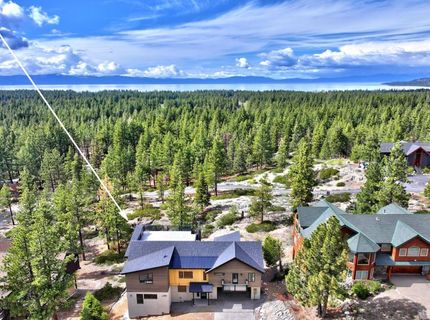 1450 Frontier, South Lake Tahoe, CA 96150 Photo