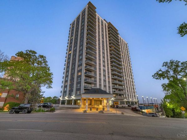 2200 Victory Parkway, Unit 710, Cincinnati, OH 45206